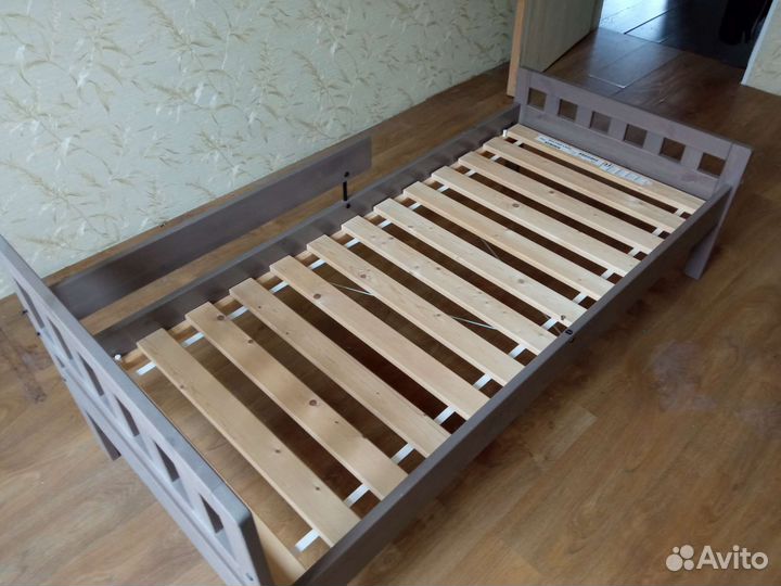 Подростковая кровать Икеа Мюгга