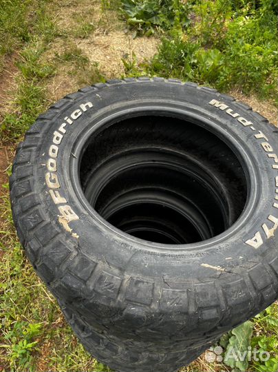 Bfgoodrich Mud-Terrain T/A 245/70 R17