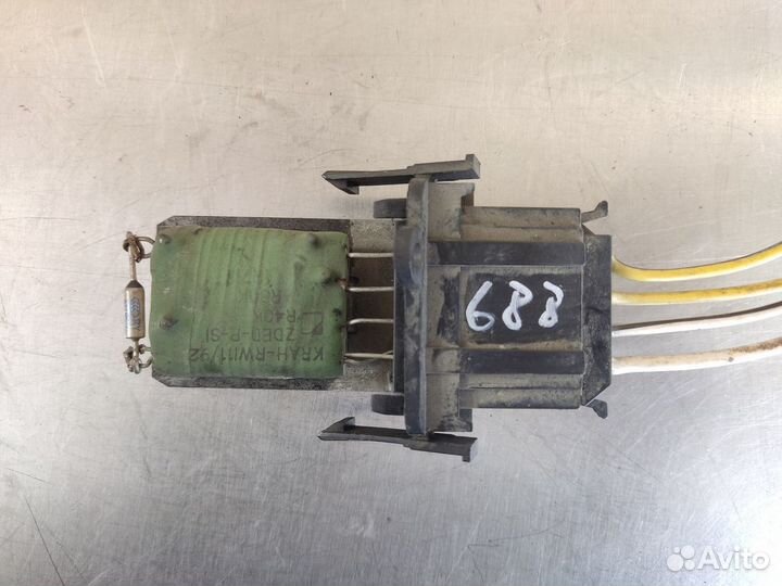 Резистор отопителя Volkswagen Golf 3