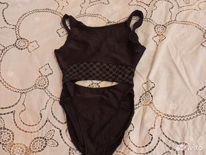 Купальник женский слитный 46 48