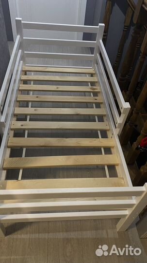 Детская кровать 140х70 с матрасом