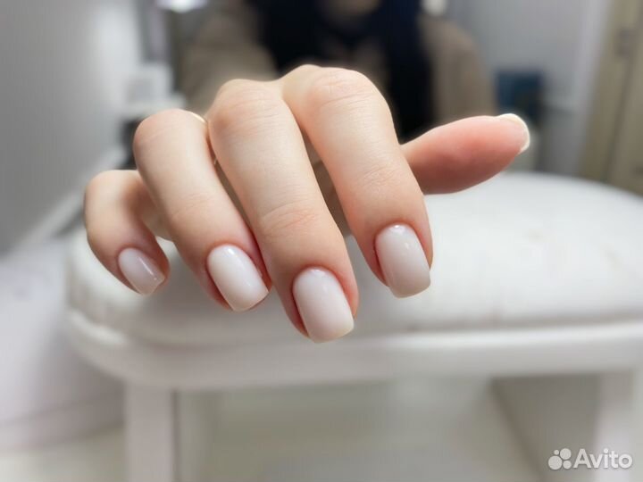 Маникюр и педикюр