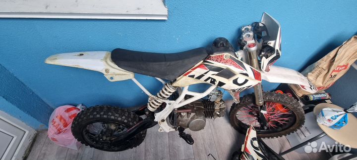 Питбайк kayo basic YX140 17/14 KRZ