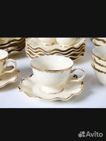 Чайно обеденный сервиз 