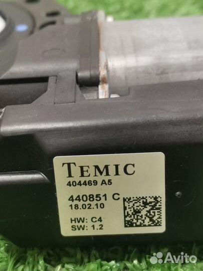 Мотор стеклоподъемника Hyundai Santa-Fe 2 SUV 2.2