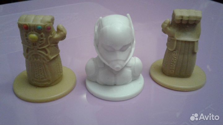 Стиратели-2, персонажи Marvel