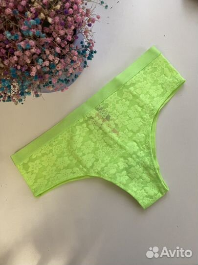 Трусики кружевные Victoria's Secret S