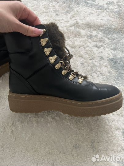 Ботинки zara на меху