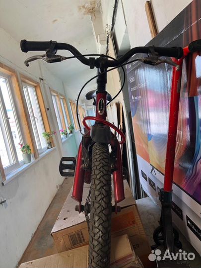 Детский велосипед 16