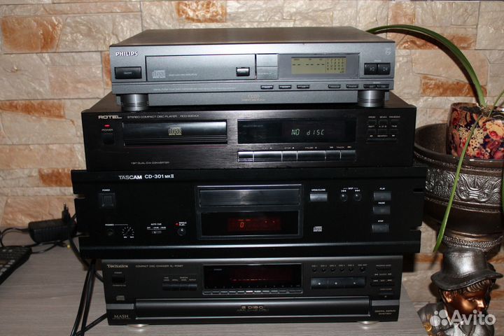 CD Pioneer,Rotel,Tascam