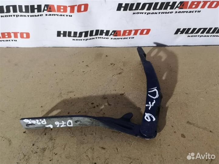 Петля капота левая Пежо 206