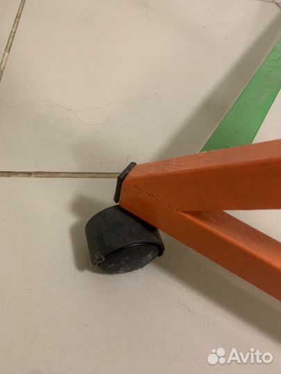 Вешалка напольная