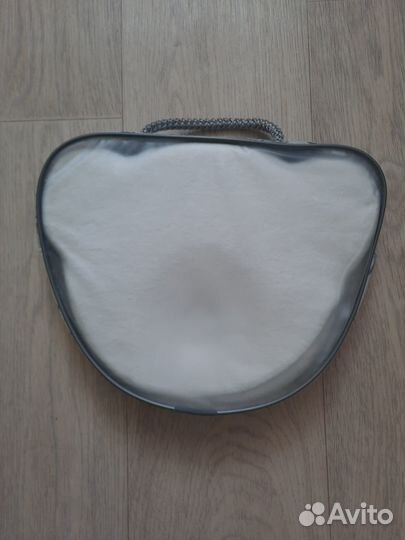 Подушка для новорожденных (новая)