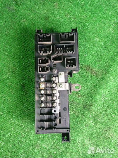 Блок предохранителей Вольво s60