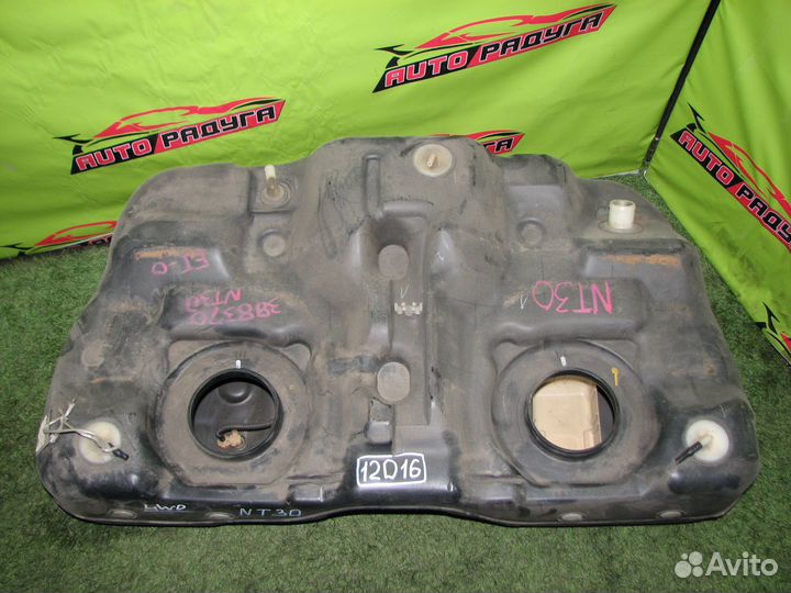 Бензобак nissan NT30, PNT30, T30 X-trail