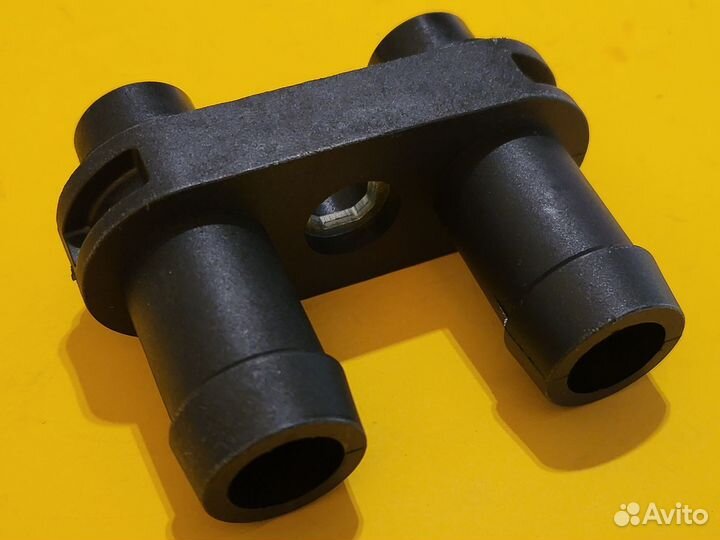 Фланец патрубков печки Rapid, Polo