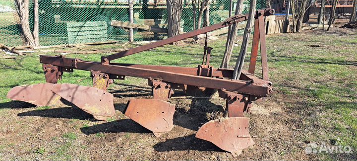 Плуг МТЗ (Беларус) ПЛН-4-35П, 1989