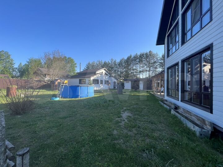 Дом 207 м² на участке 17 сот.