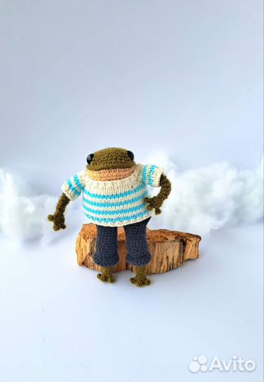 Вязаная лягушка