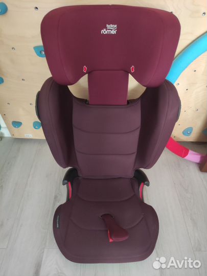 Детское автокресло Britax Roemer Kidfix III M