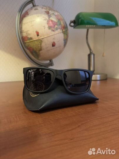 Солнцезащитные очки ray ban