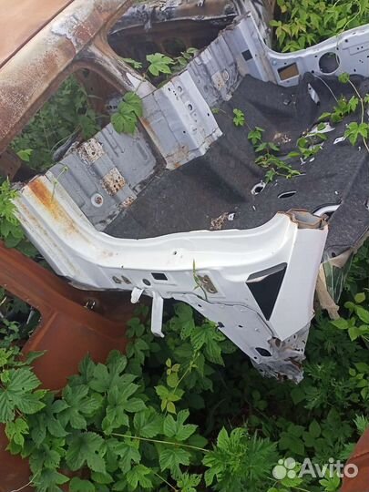 Четверть передняя правая хендай Солярис Hyundai So