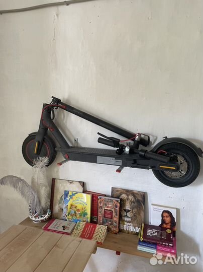 Электросамокат Xiaomi M365 pro