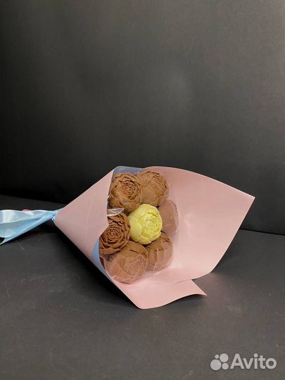 Букет - 7 Пионов из Бельгийского Шоколада