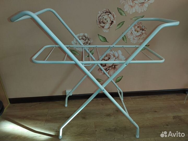 Подставка под детскую ванночку