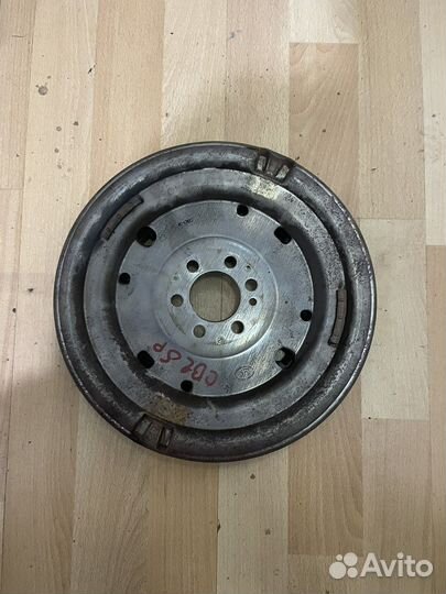 Маховик двухмассовый на дзг