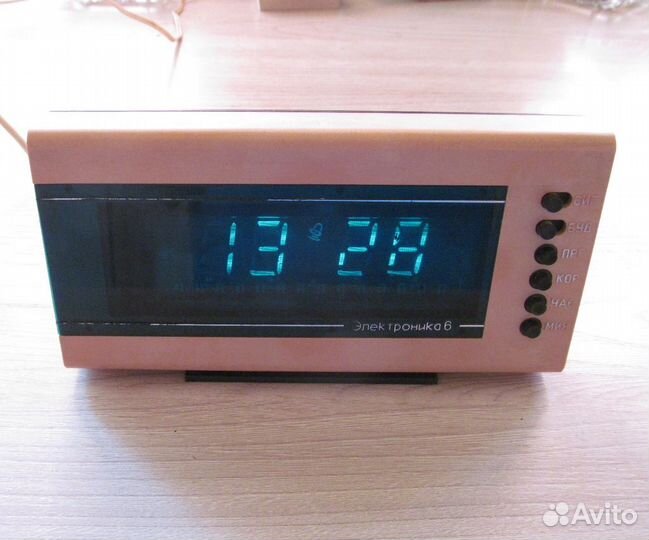 Часы СССР электроника 6 будильник две мелодии