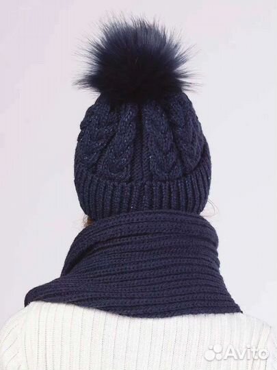 Комплект шапка и шарф женский