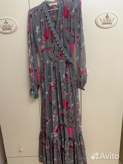 Вечернее платье