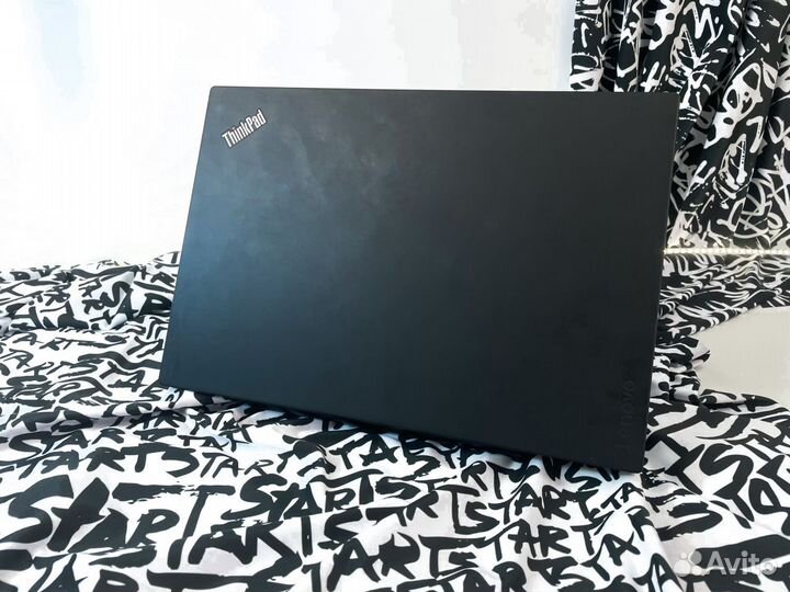 Ноутбук Lenovo с IPS экраном