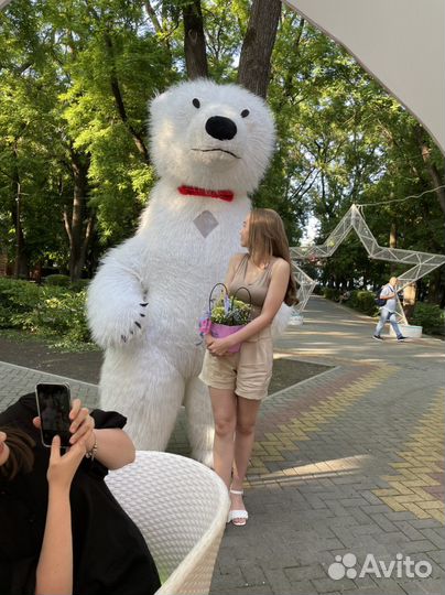 Танцующий белый мишка/Аниматор/Ростовая кукла