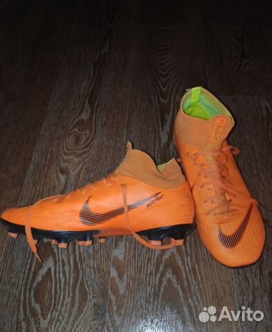 Футбольные бутсы nike mercurial