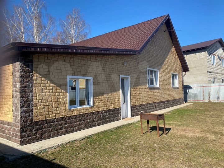 Дом 176 м² на участке 13 сот.