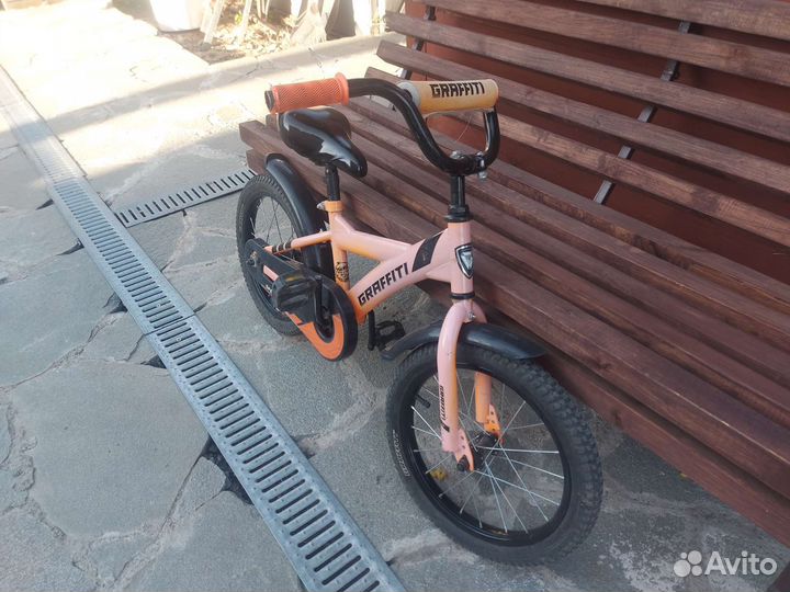 Детский велосипед 16