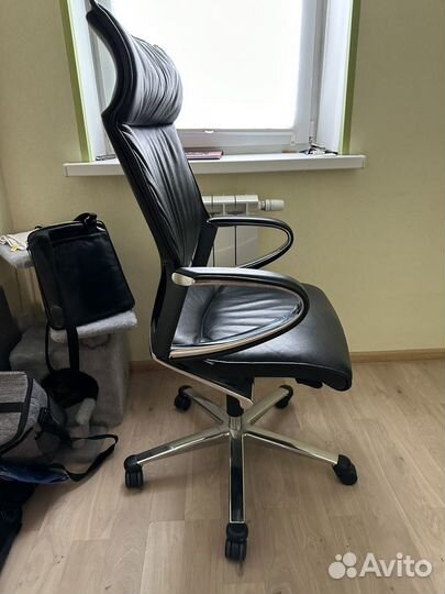 Кресло руководителя Wilkhahn Modus Executive