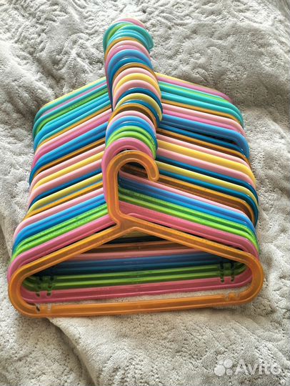 Вешалки-Плечики