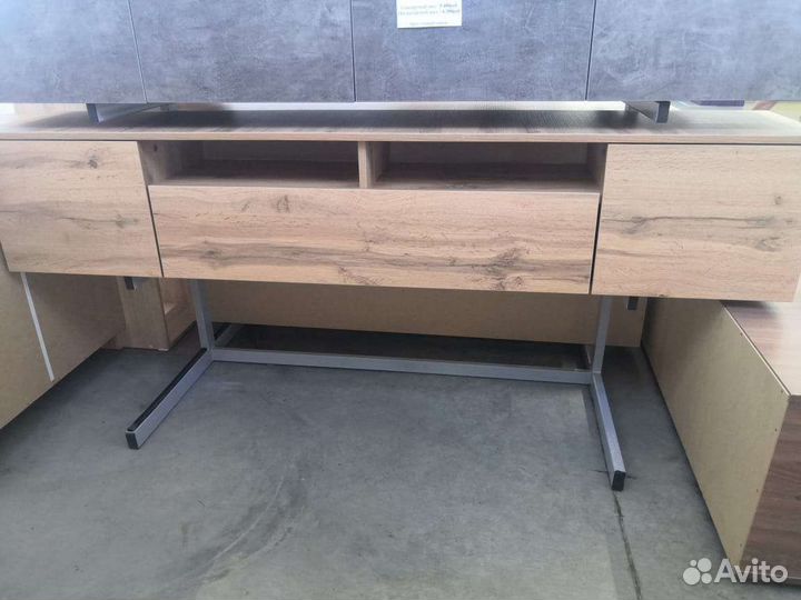 Тумба навесная