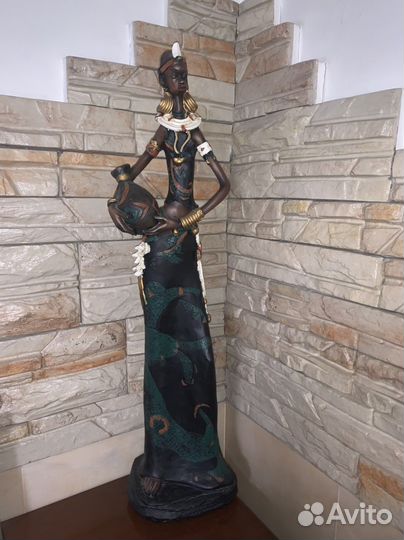 Статуэтка негритянка