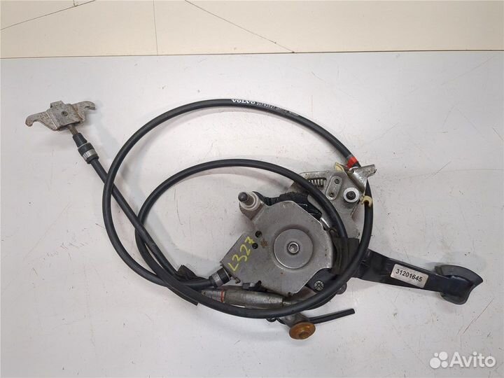 Педаль ручника Mitsubishi Endeavor, 2011