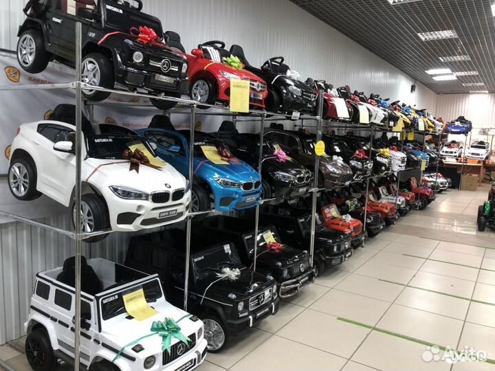 Электромобили в подарок