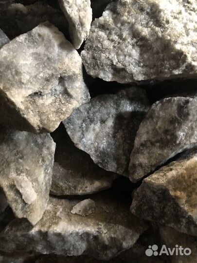 Соль кормовая (лизунец)в глыбах (камни)