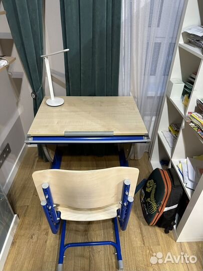 Растущая парта и стул деми