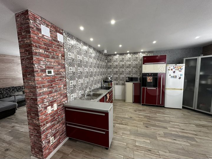 Коттедж 130 м² на участке 13 сот.