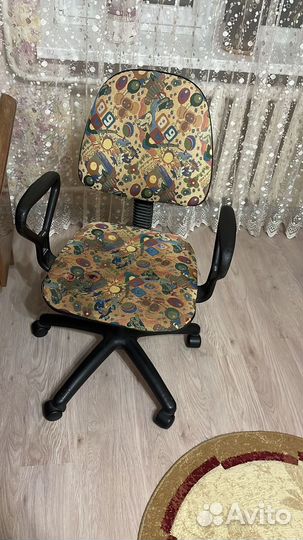 Компьютерный стул