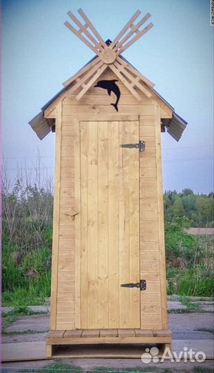 Дачный туалет с кошкой NPU