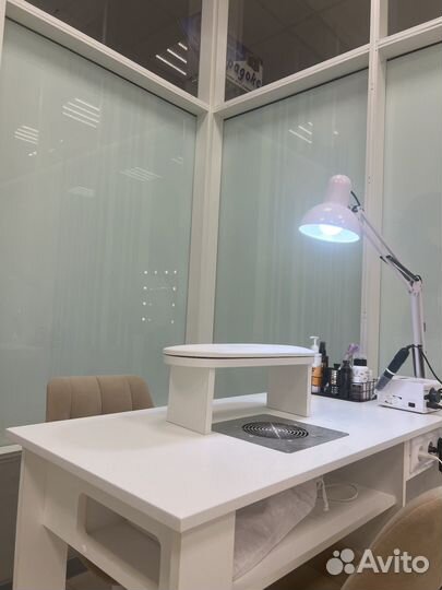 Аренда рабочего места мастера маникюра/педикюра